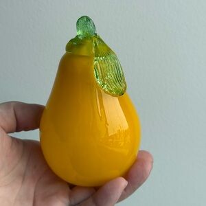 1 Yellow Vintage Pear Fruit Murano Style Blown Glass Figurine